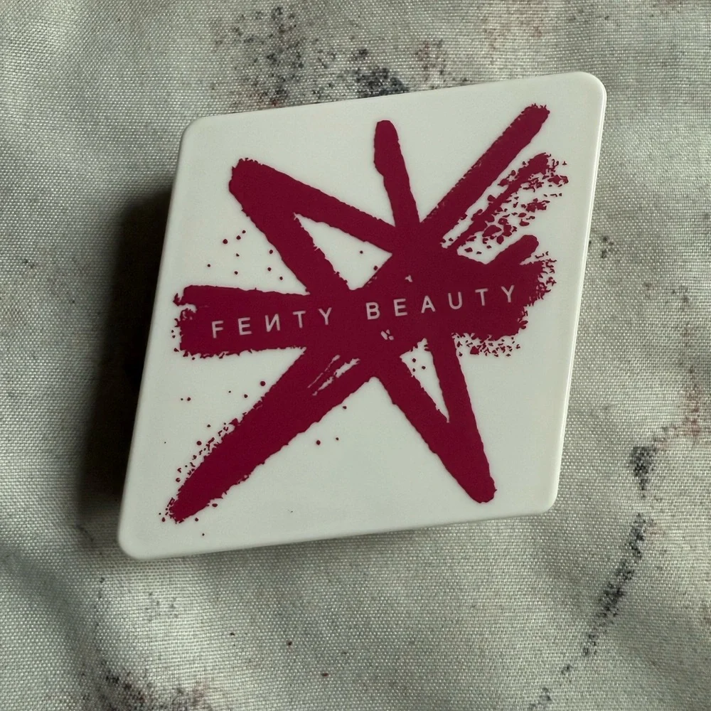 Fenty Beauty Suede Powder Blush in Summertime Wine - Picture 5 of 8